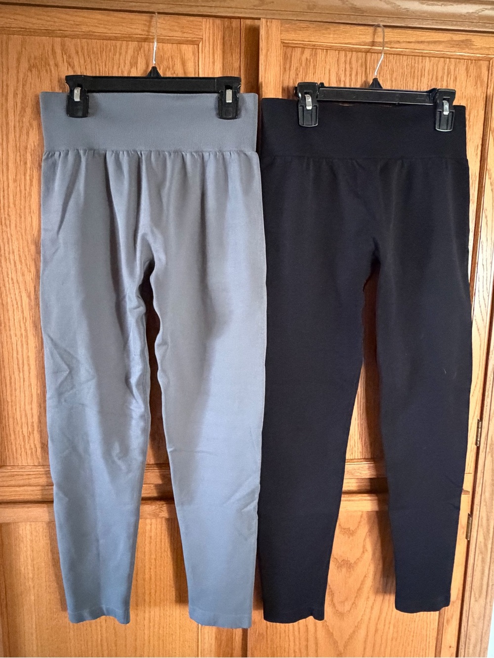 OOQ Leggings - Gray & Black